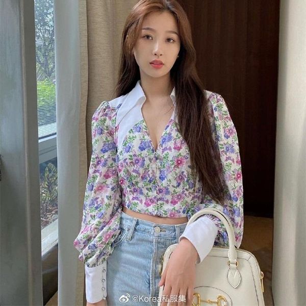 

women's t-shirt cottagecore long puff sleeve t-shirts 2021 spring and autumn floral print deep v-neck french stitching short women clo, White