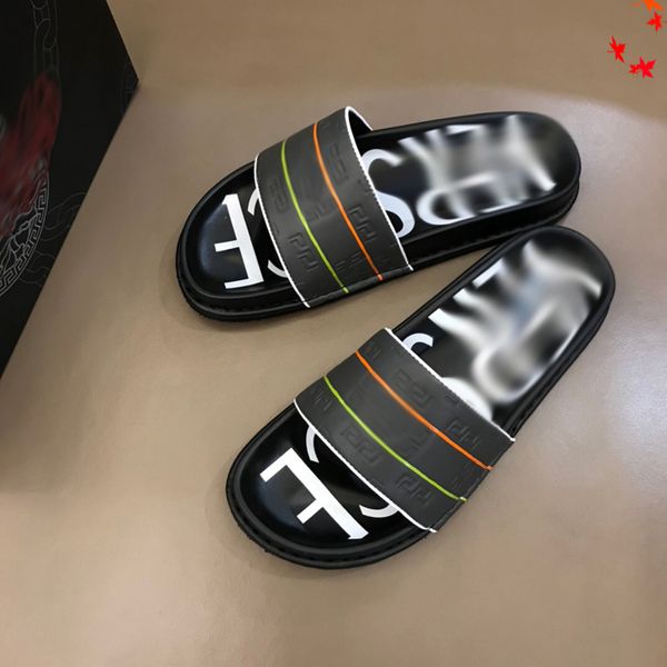 

2021 slipper designer slide summer sandals fashion men beach indoor flat flip flops leather luxurys shoes mens slippers with box size 39-45, Black
