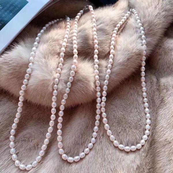 

ladies noble and bright freshwater pearl necklace chains, Silver