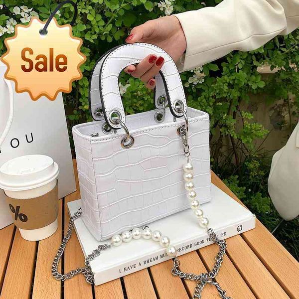 

sense of small bag female 2021 summer new fashion chain messenger bag foreign style versatile portable princess bag