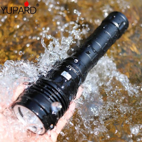 

high bright scuba diving xhp50 led waterproof 100m torch underwater dive lantern video fill light 26650 18650 battery flashlights torches