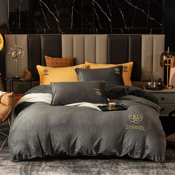 

embossed milk veet camellia embroidery four piece set