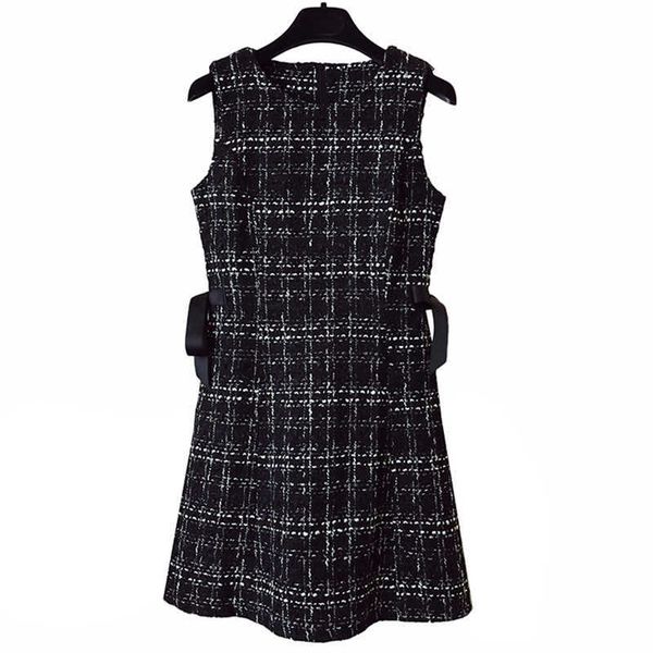 

perhaps u tweed dress elegant side bow a-line dresses black plaid sleeveless summer o neck mini dress d0845 210529, Black;gray