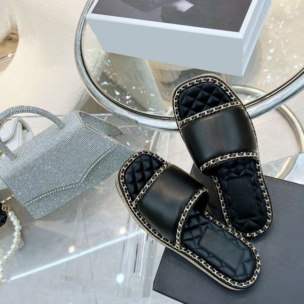 

slippers luxury designer 2022 spring-summer new small fragrant wind peep-toe flip flops leather chain slides sandals designer size 35-41, Black