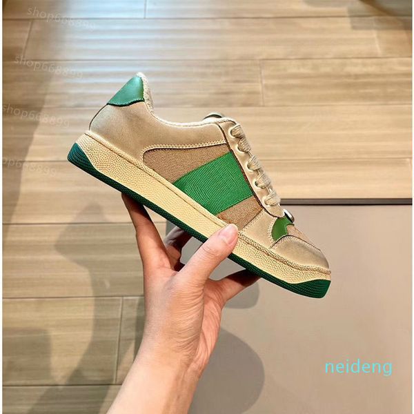 2021 Migliori scarpe casual da uomo Piattaforma in pelle opaca di alta qualità Chaussures fatti a mano Scarpe da donna Velluto grigio Scarpe Sport Comfort 8548