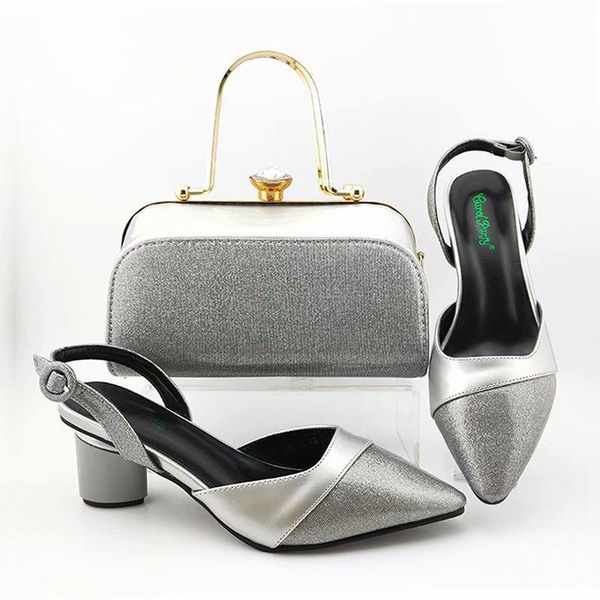 

latest patent leather african matching shoes and bag in silver color italian for party office d0529-6 sandals, Black
