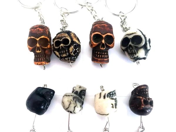 

12 pcs ethnic tribal imitation demon mixed skull totem yak bone keychain surfer ring jewelery, Slivery;golden