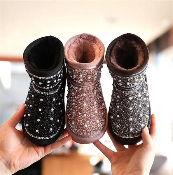 

2021 winter new girls snow boots fashion pearl rhinestone princess shoes soft bottom comfortable plus velvet warm children short boots, Black;grey