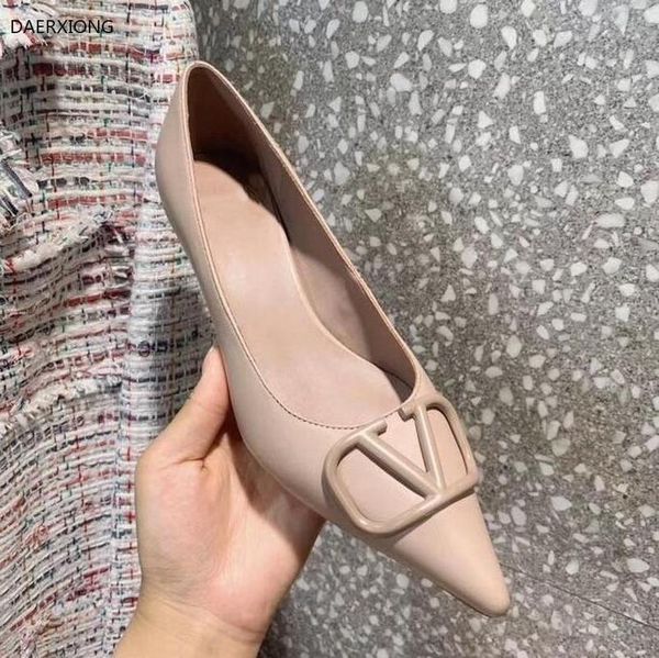 

dress shoes 2021 female temperament v character sandal high heels summer women sandals fashion low pointed wedding, Black