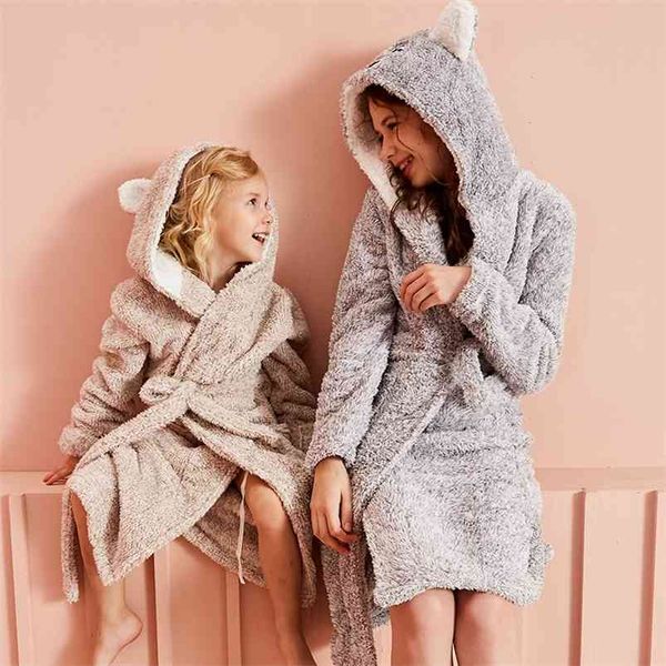 

cartoon girls bath robe winter children clothing teenage boys sleepwear flannel robe towels baby hoodies warm pyjamas 210622, Blue;red