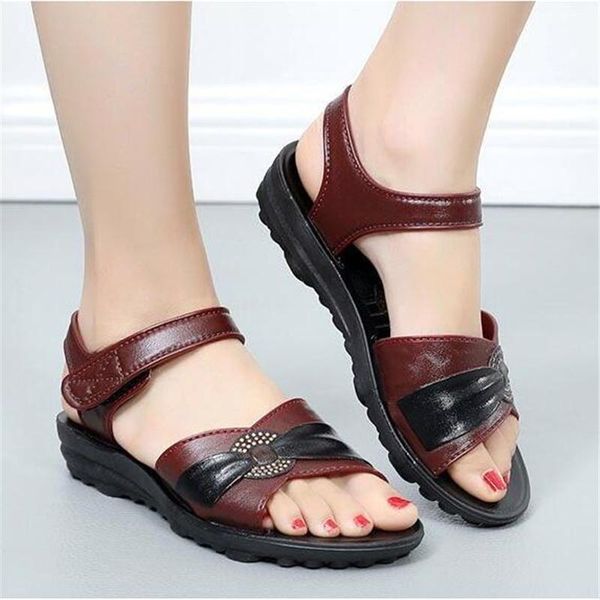 

sandals 2021 summer middle-aged women open toe soft comfortable leather casual shoes anti-slip zapatos de mujer, Black
