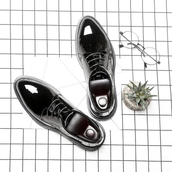 

dress shoes business with pointed toes, Black