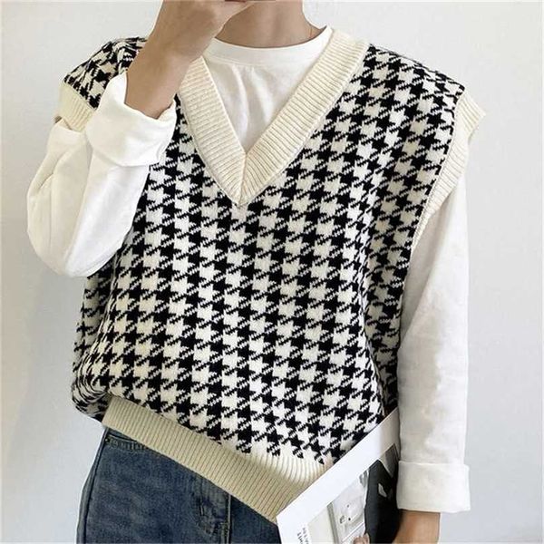 

women houndstooth loose knitted vest sweater girls v neck sleeveless thick vintage sweater suits female waistcoat chic 220125, Black;white