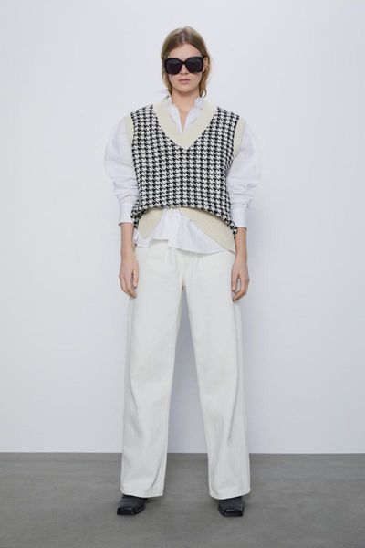 

women's vests 2021 fashion v-neck knitwear vest, Black;white