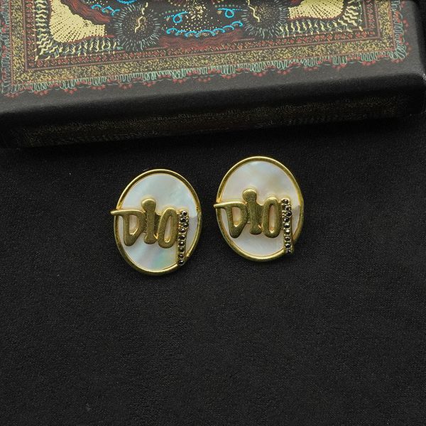 

letter ellipse simple women's fashion high sense family temperament 925 silver needle earrings, Golden;silver