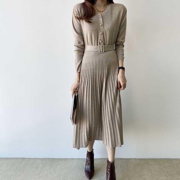 

one-piece women's pleated dress fashion elegant korea knitted dresses 2021 autumn winter woman long sleeve belt casual, Black;gray