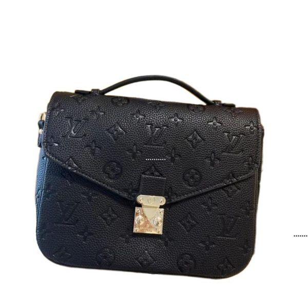 

988 gglvlouisvittonyslvutton a leather caviar classic diamond quilted bag chains double flap medium cros a8