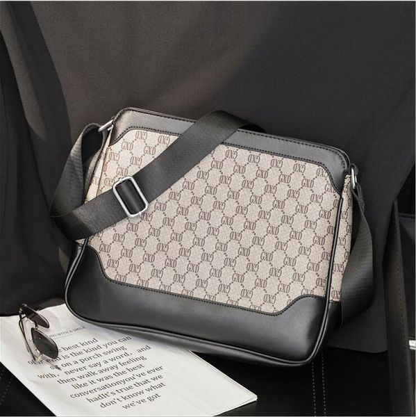 

Factory wholesale men bags simple personalized printed envelope bag street trend printeds leather mens messenger handbag business casual plaid handbags, Black4-5209(boutique box)