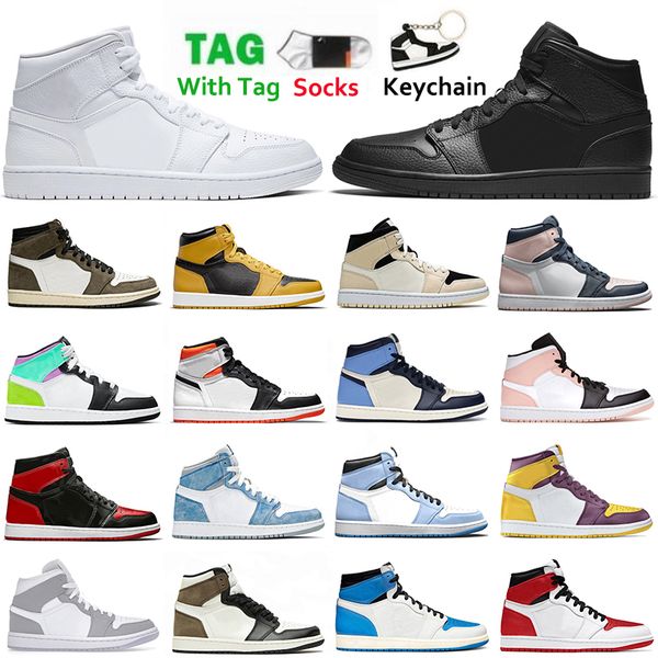 

mens 1 high og basketball shoes 2022 fashion jumpman 1s bordeaux university blue dark mocha cactus jack bred shadow unc twist seafoam men wo, White;red