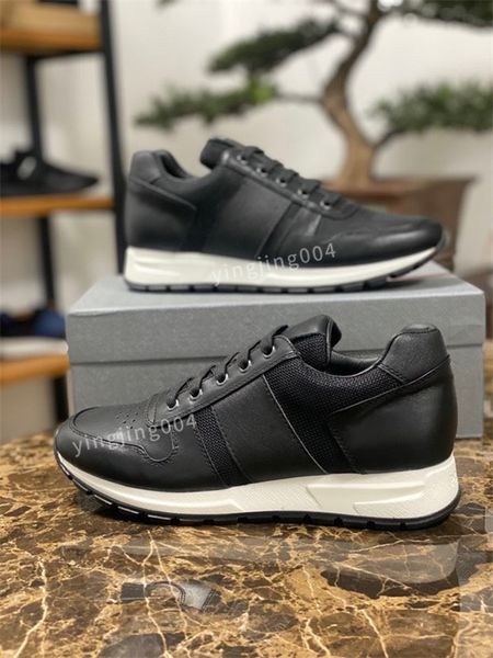 

2022 womens boots dress shoes black gold trainers fashion mens leather breathable outdoor sports sneakers eur 39-46