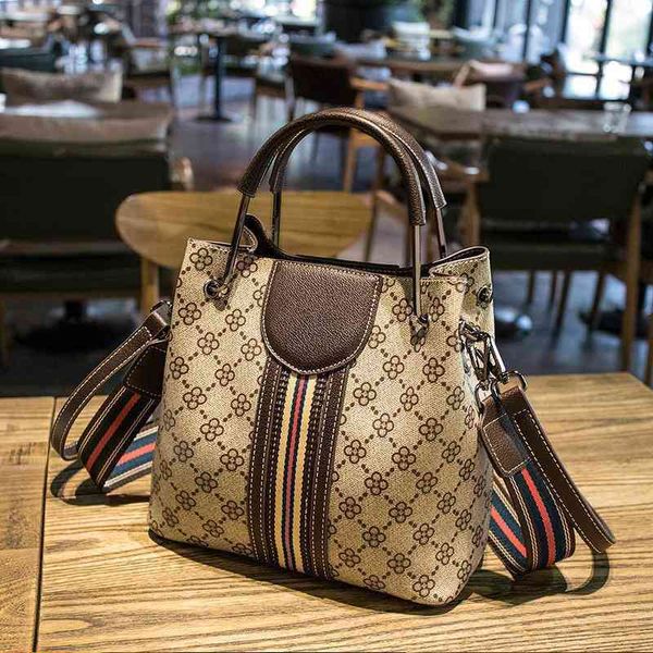 

bag women's new fashion versatile street portable style messenger bucket bag bags