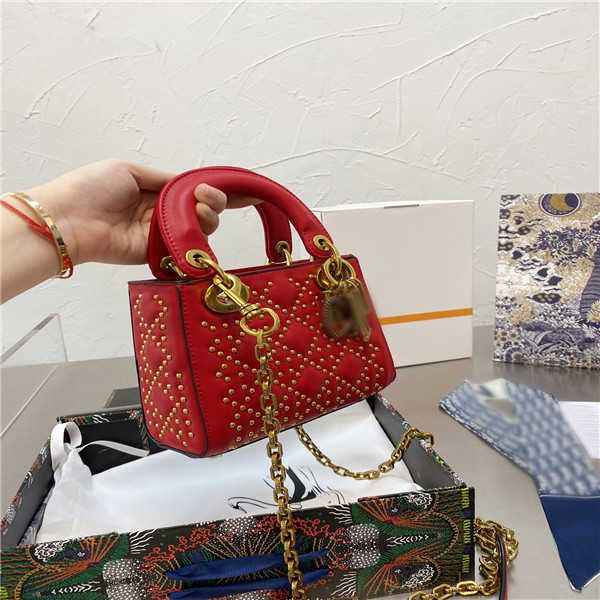 

2021 ladies dinner famous classic womens bag pocket wallet luxury designer shoulder page fashion square