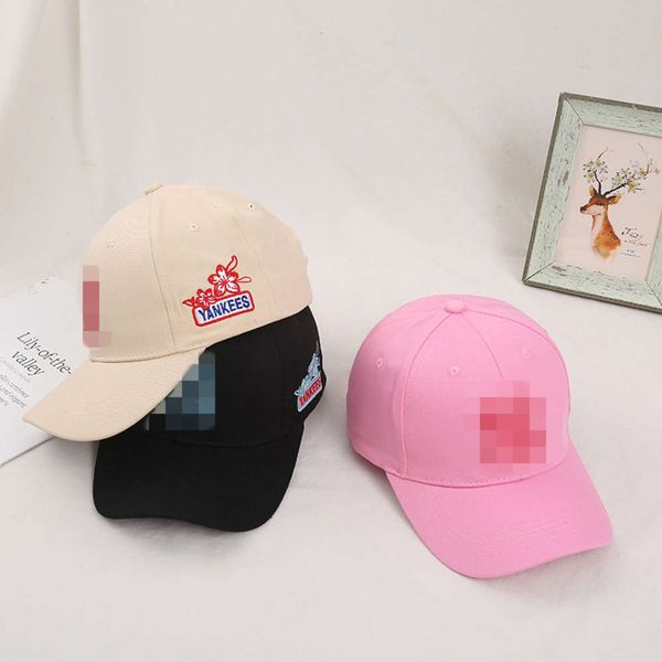 

english alphabet embroidery fashion curved brim duck tongue hat men's and women's outdoor sunscreen sports baseball cap, Blue;gray