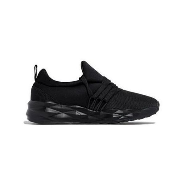 

comfortable and breathable sports running shoes