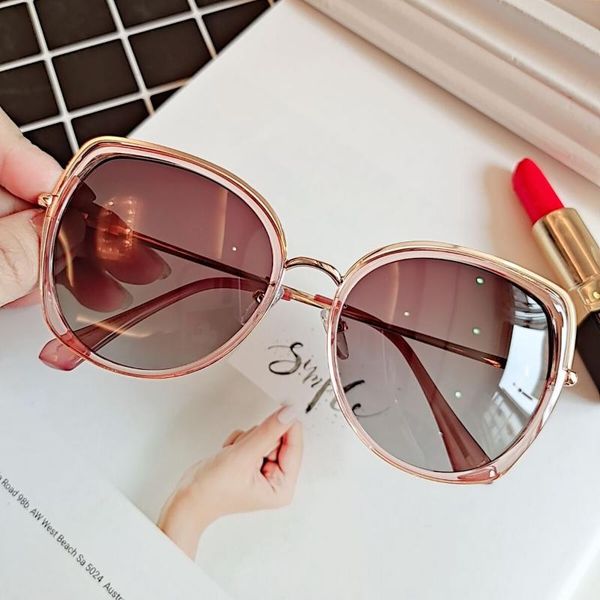

sunglasses large frame retro women's fashion cat's eye metal hollowed, White;black