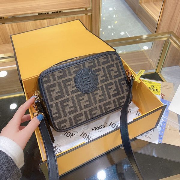 

autumn women handbags and winter 20 camera case color matching printing single shoulder messenger bag women's small square zmm
