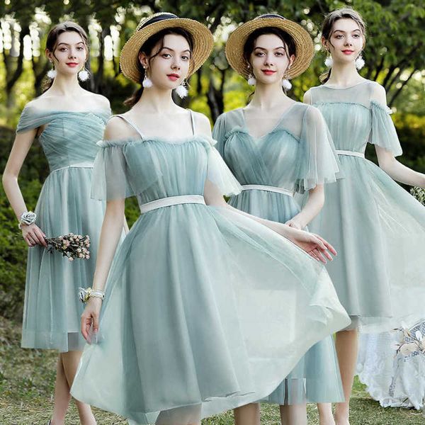 

bridesmaids mid long fairy temperament, usually can wear mori wedding dress, girlfriends sisters group, White;black