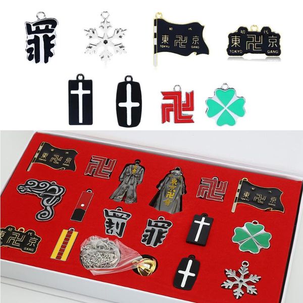 

pendant necklaces anime tokyo revengers necklace hinata tachibana cartoon character kazutora hanemiya clover cos set gift, Silver