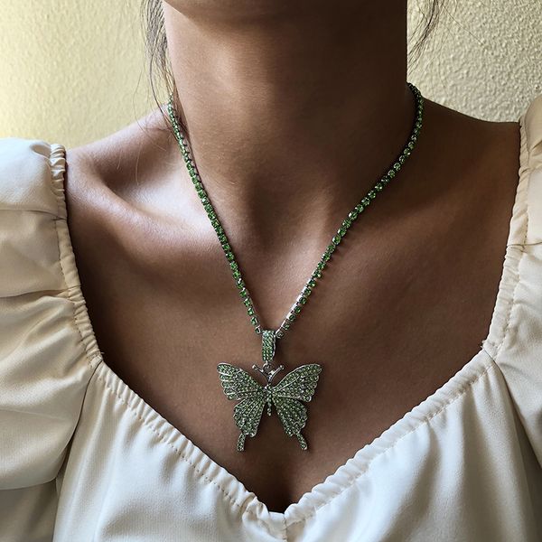 

dhl explosive cross-border exaggerated temperament butterfly necklace in europe and america single-layer luxury diamond-studded butterfly, Silver