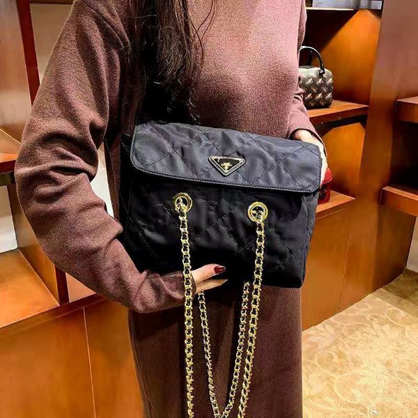 

luxury handbags storage p family parachute chain spring summer new medieval vintage lingge wering nylon single shoulder oblique span women&#