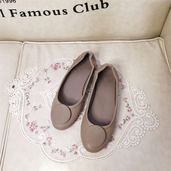 

womens sandals designer luxury dance yoga flat leather soft shoes fashion classic pattern low heel rubber sandal casual shoe heatshoes, Black