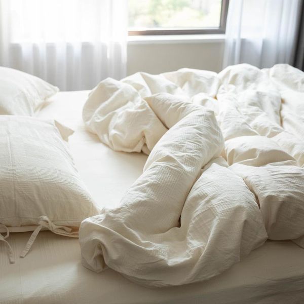 

bedding sets simple white cream color four-piece cotton bed linen three-piece duvet cover set