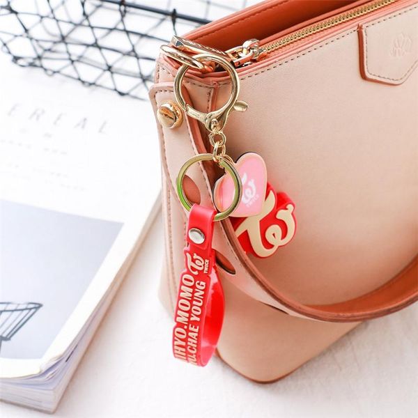 

keychains kpop 1pcs rubber key chain got7 seventeen twice keyring bag decoration, Silver
