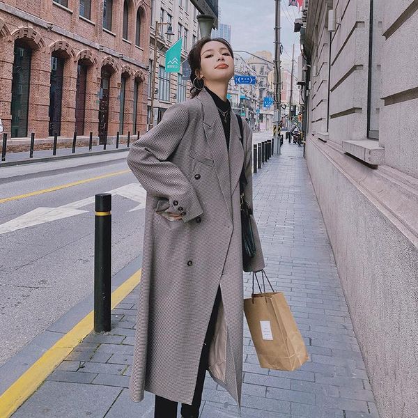 

women's trench coats hepburn style retro temperament windbreaker jacket female spring fall 2021 loose plaid double-breasted long blazer, Tan;black