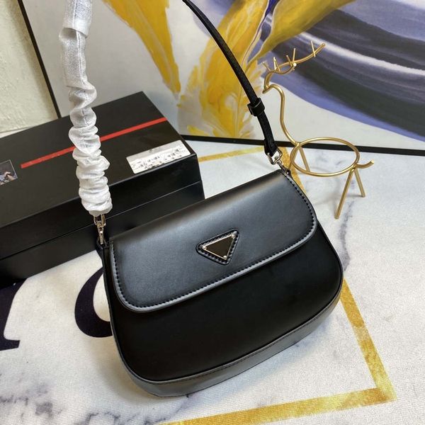 

70% off luxury handbag 2021 women's middle ancient bright face flip shoulder feel concave new underarm bag 4nyc 608z