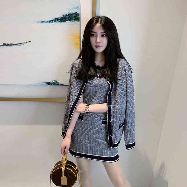 

skirt autumn female mesh and 2 pieces define long sleeve cardigan sweater + striped neck mini casual dress suits zc5k, Black