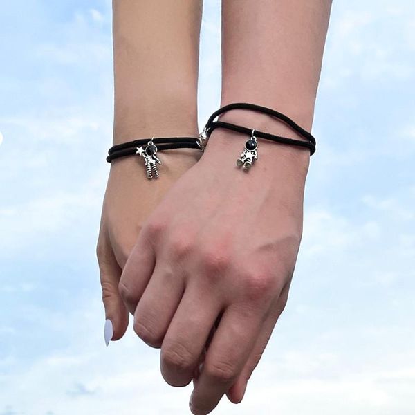 

link, chain 2 pcs/set rope astronaut pendant bracelets for loves couple fashion magnetic suction set jewelry gifts, Black