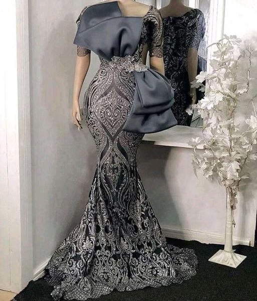 Luxuriöse graue Pailletten-Meerjungfrau-Abendkleider mit kurzen Ärmeln und großer Schleife 2022, funkelnd, elegant, afrikanisches Dubai, langes Abschlussball-Partykleid, Kleid für besondere Anlässe nach Maß