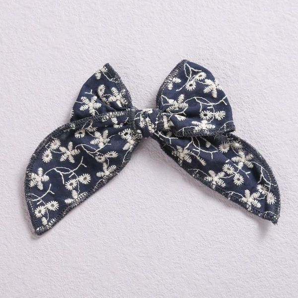 

hair accessories clips girl hairpin hollow embroidery dovetail bow baby girls clip, Slivery;white
