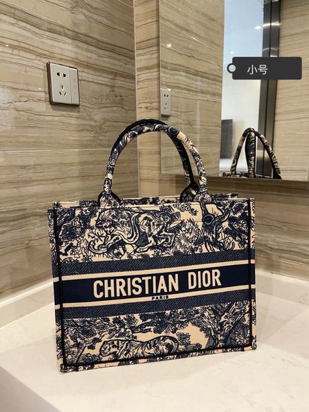 

2021 fashion women bag famous casual designer messenger cross body chain handbag satchel purse cosmetic bags -d3428, Red;black