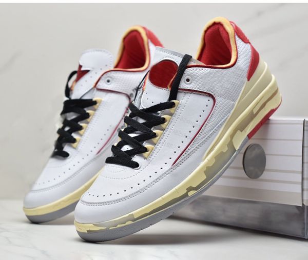 

designer jumpman 2s of sports shoes 2 low white varsity red black sport sneakers shoe men women outdoor trainers