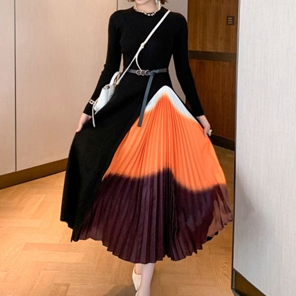 

woman gradient colour stitching knitted dresses female fall winter temperament long sleeve rcuhed pleated vestidos 210520, Black;gray