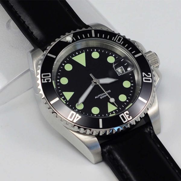 

watch sports luminous water quartz men's business, Slivery;brown