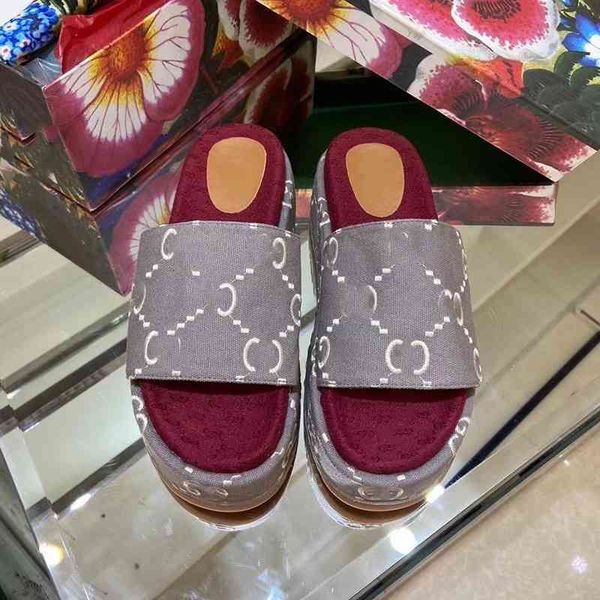 

slippers for women's wear in summer 2021 new korean fashion leisure net, Black