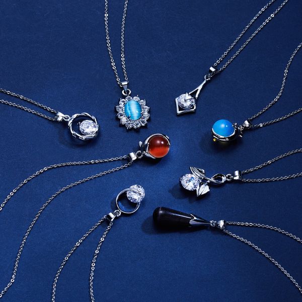 

beautiful 925 silver plated natural crystal stone dolphin pendant necklace