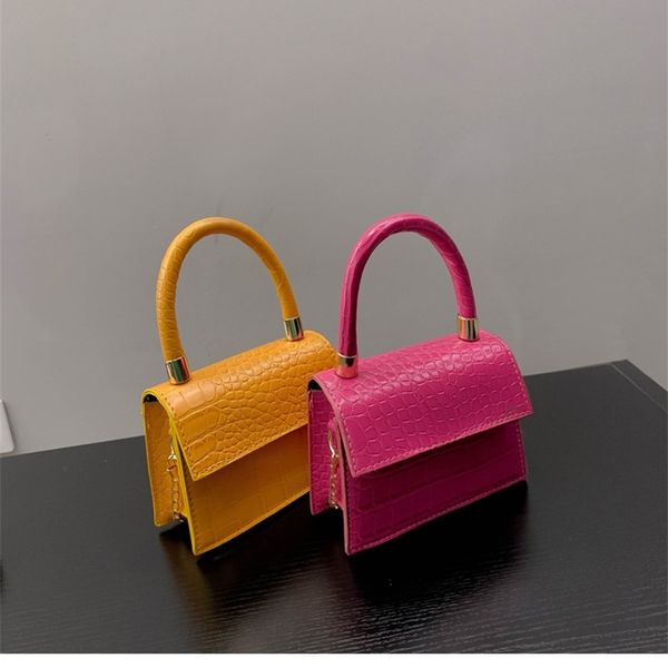 

2020 summer new women's personalized mini messenger crocodile pattern fashion shoulder bag modeling bag